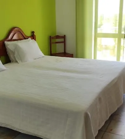 Vivenda Familia Pedro Gasthuis Vila do Bispo