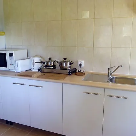 Gasthuis Vivenda Familia Pedro 2*