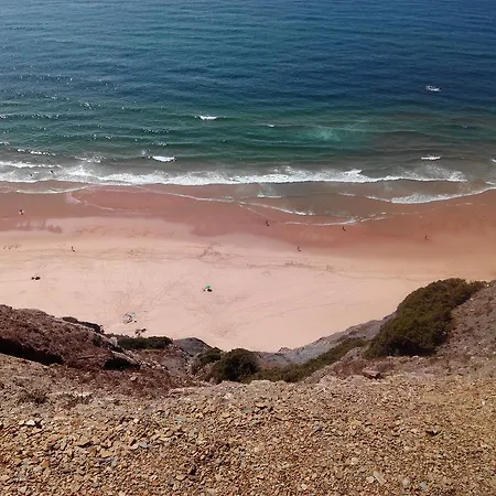 Vivenda Familia Pedro Gasthuis Vila do Bispo