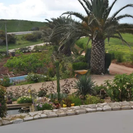 Vendégház Vivenda Familia Pedro Vila do Bispo